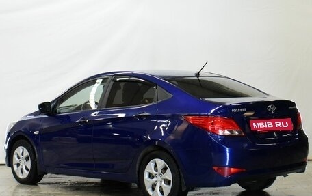 Hyundai Solaris II рестайлинг, 2015 год, 699 000 рублей, 2 фотография