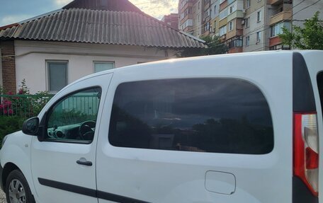 Renault Kangoo II рестайлинг, 2017 год, 1 100 000 рублей, 1 фотография