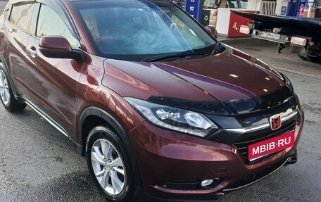 Honda Vezel, 2014 год, 1 350 000 рублей, 1 фотография