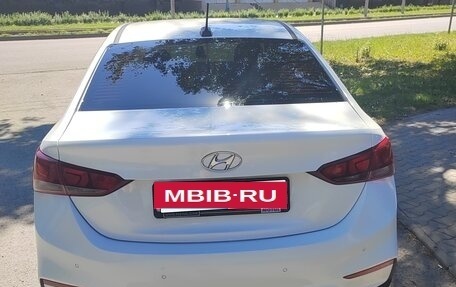 Hyundai Solaris II рестайлинг, 2017 год, 1 320 000 рублей, 3 фотография