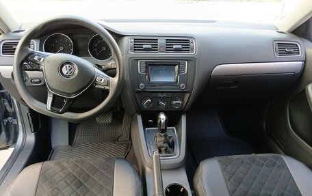 Volkswagen Jetta VI, 2017 год, 1 250 000 рублей, 15 фотография