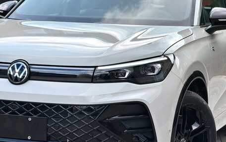 Volkswagen Tiguan, 2026 год, 4 580 000 рублей, 14 фотография