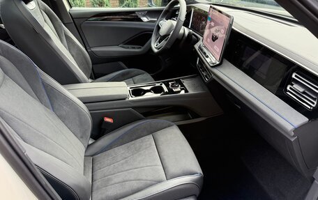 Volkswagen Tiguan, 2026 год, 4 580 000 рублей, 30 фотография