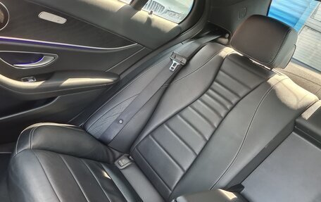 Mercedes-Benz E-Класс, 2022 год, 4 800 000 рублей, 8 фотография
