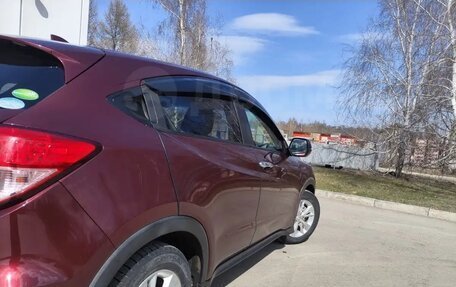 Honda Vezel, 2014 год, 1 350 000 рублей, 11 фотография