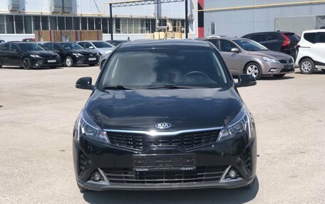KIA Rio IV, 2021 год, 1 632 000 рублей, 3 фотография