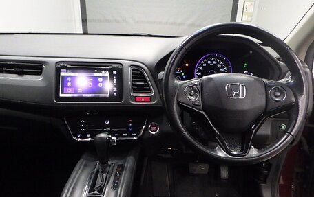 Honda Vezel, 2014 год, 1 350 000 рублей, 9 фотография