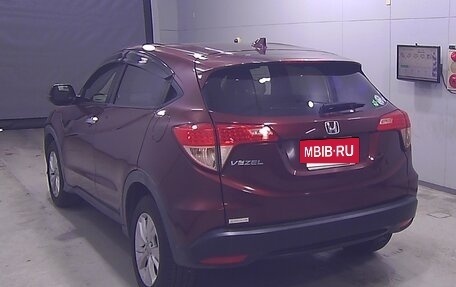 Honda Vezel, 2014 год, 1 350 000 рублей, 6 фотография