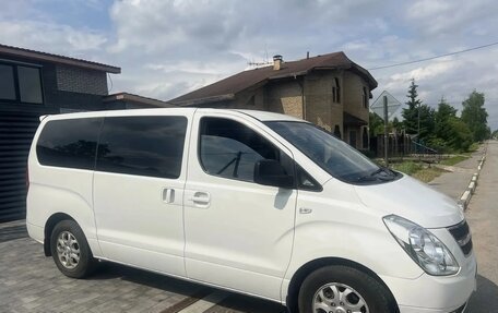 Hyundai Grand Starex Grand Starex I рестайлинг 2, 2010 год, 1 070 000 рублей, 5 фотография