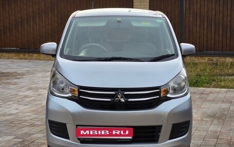 Mitsubishi eK Wagon III рестайлинг, 2017 год, 690 000 рублей, 2 фотография