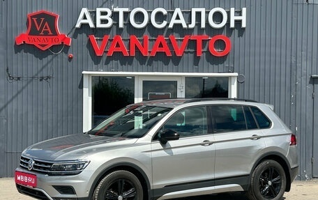 Volkswagen Tiguan II, 2019 год, 3 250 000 рублей, 1 фотография