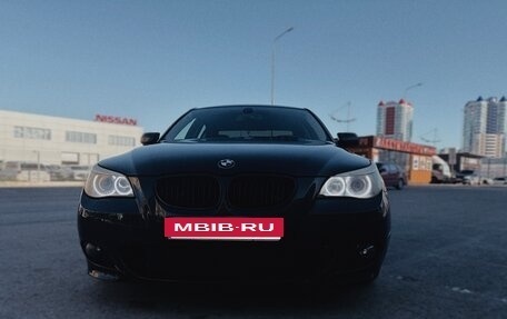 BMW 5 серия, 2004 год, 1 450 000 рублей, 15 фотография