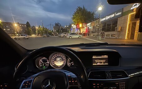 Mercedes-Benz C-Класс, 2012 год, 1 100 000 рублей, 4 фотография