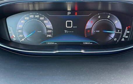 Peugeot 3008 II, 2018 год, 1 690 000 рублей, 10 фотография