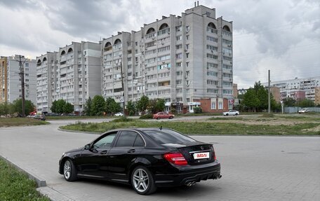 Mercedes-Benz C-Класс, 2012 год, 1 100 000 рублей, 2 фотография