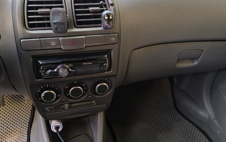 Hyundai Accent II, 2006 год, 290 000 рублей, 17 фотография