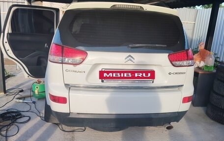 Citroen C-Crosser, 2011 год, 1 000 000 рублей, 11 фотография
