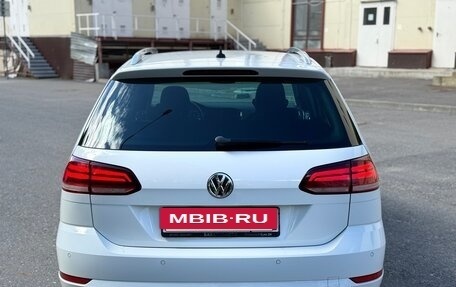Volkswagen Golf VII, 2017 год, 1 590 000 рублей, 5 фотография