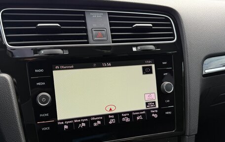 Volkswagen Golf VII, 2017 год, 1 590 000 рублей, 17 фотография