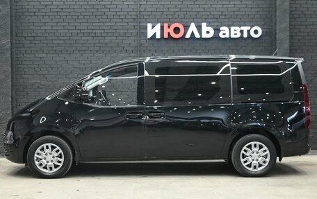 Hyundai Staria, 2021 год, 5 190 000 рублей, 8 фотография