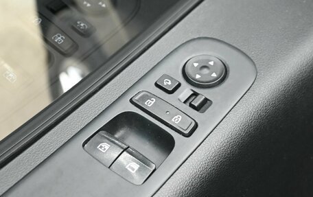 Hyundai Staria, 2021 год, 5 190 000 рублей, 15 фотография