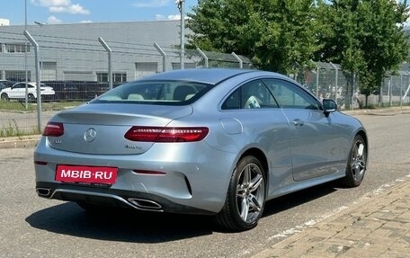 Mercedes-Benz E-Класс, 2019 год, 4 200 000 рублей, 7 фотография