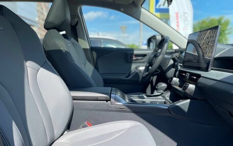 Toyota RAV4, 2026 год, 3 895 000 рублей, 19 фотография