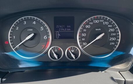 Renault Latitude I, 2011 год, 800 000 рублей, 10 фотография