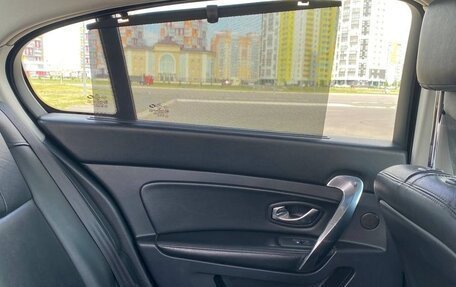 Renault Latitude I, 2011 год, 800 000 рублей, 6 фотография