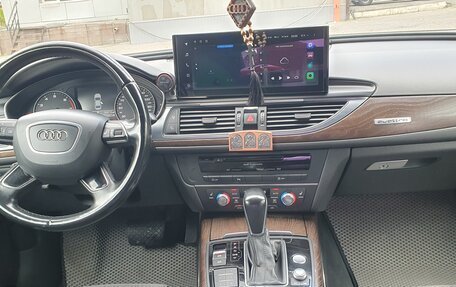 Audi A6, 2015 год, 2 300 000 рублей, 9 фотография