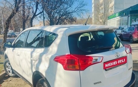Toyota RAV4, 2014 год, 1 650 000 рублей, 4 фотография