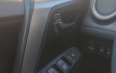Toyota RAV4, 2014 год, 1 650 000 рублей, 15 фотография