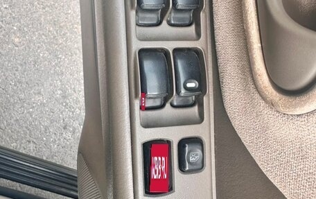Mitsubishi Montero Sport, 2003 год, 695 000 рублей, 8 фотография