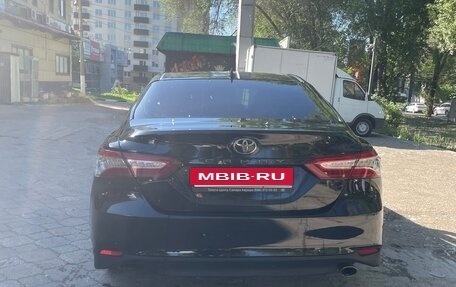 Toyota Camry, 2019 год, 3 190 000 рублей, 10 фотография