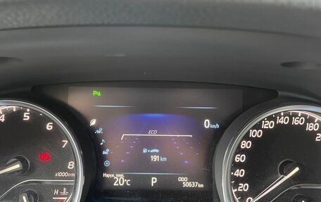 Toyota Camry, 2019 год, 3 190 000 рублей, 19 фотография