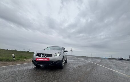 Nissan Qashqai, 2010 год, 820 000 рублей, 2 фотография