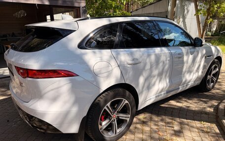 Jaguar F-Pace, 2017 год, 2 450 000 рублей, 4 фотография