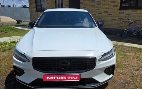 Volvo S60 III, 2019 год, 2 750 000 рублей, 2 фотография