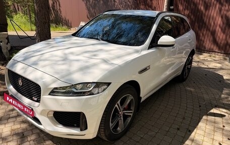 Jaguar F-Pace, 2017 год, 2 450 000 рублей, 6 фотография