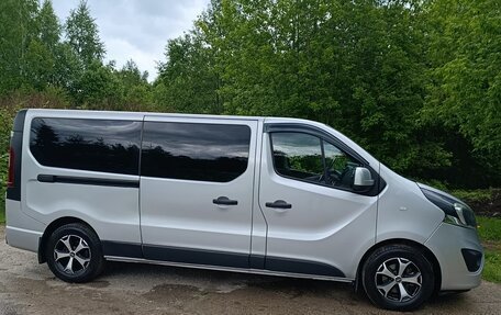 Opel Vivaro B, 2017 год, 2 195 000 рублей, 10 фотография