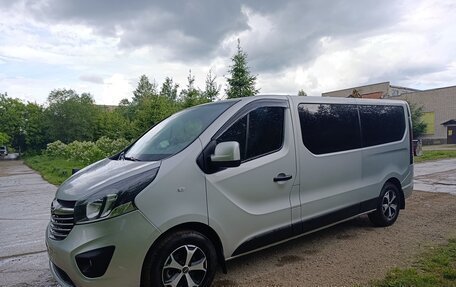 Opel Vivaro B, 2017 год, 2 195 000 рублей, 13 фотография