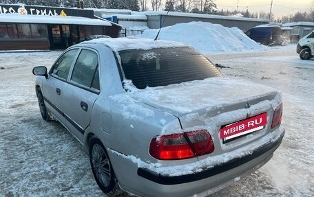 Mitsubishi Carisma I, 2003 год, 200 000 рублей, 3 фотография
