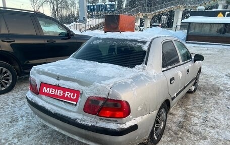 Mitsubishi Carisma I, 2003 год, 200 000 рублей, 4 фотография