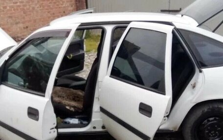 Opel Vectra A, 1994 год, 100 000 рублей, 1 фотография