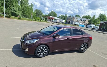 Hyundai Solaris II рестайлинг, 2011 год, 520 000 рублей, 11 фотография