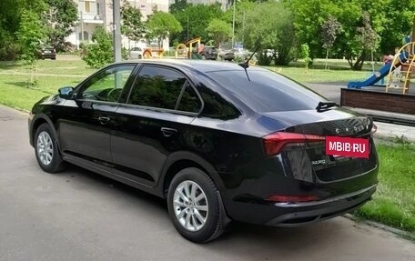 Skoda Rapid II, 2021 год, 1 800 000 рублей, 2 фотография