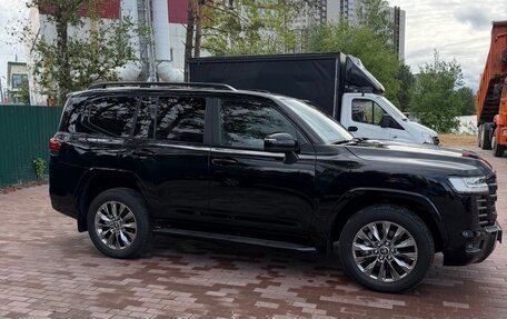 Toyota Land Cruiser, 2024 год, 13 400 000 рублей, 2 фотография