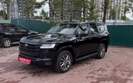 Toyota Land Cruiser, 2024 год, 13 400 000 рублей, 3 фотография