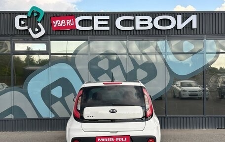KIA Soul II рестайлинг, 2018 год, 1 760 000 рублей, 6 фотография
