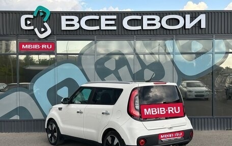 KIA Soul II рестайлинг, 2018 год, 1 760 000 рублей, 3 фотография